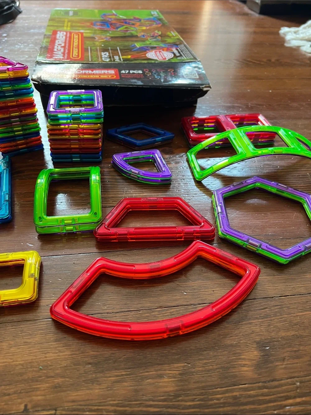 Magformers Forest Friends 47-Piece Magnetic Building Set - Multicolor